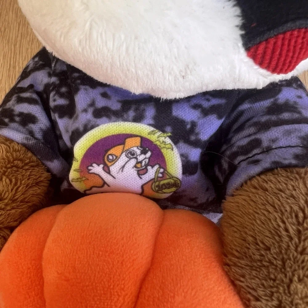BUC-EE'S‎ Beaver Halloween 10